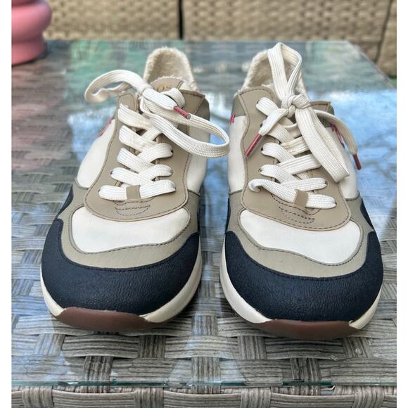 Taos Direction Sneakers – Neutral Beige/Black  - Women’s Size 7 - Picture 7 of 8